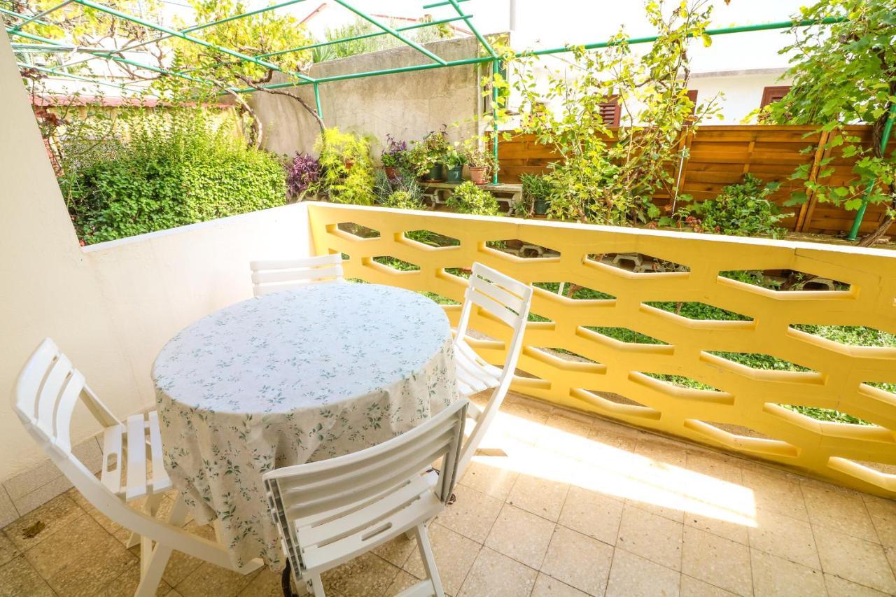 Magasic With Terrace Apartment *