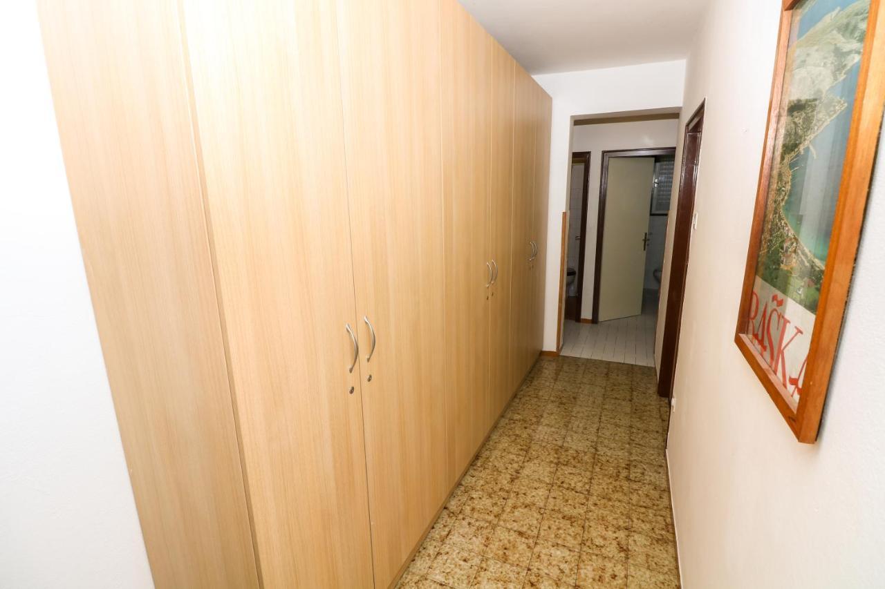 Magasic With Terrace Apartment *