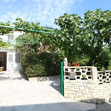Apartments Magasic With Terrace Baska  Exterior photo